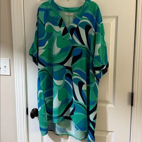 Natori Blue and Green Patterned Size Large Caftan Nightgown EUC - Picture 2 of 6